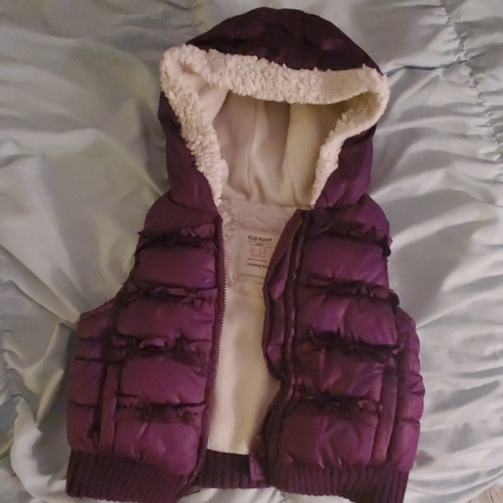 Purple vest with fur 6-12mon